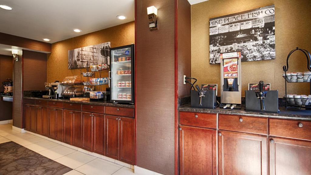 Best Western Alderwood image 20